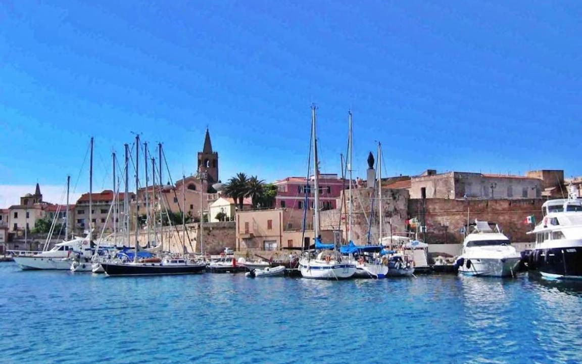 Alghero Apartment | 100 m² Apartment ∙ 2 bedrooms ∙ 2 guests