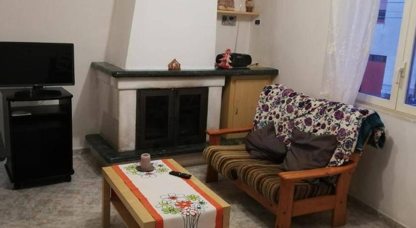 Castelpetroso Apartment | 100 m² Apartment ∙ 3 bedrooms ∙ 5 guests