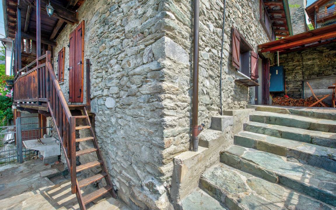 Moron House | 100 m² House ∙ 3 bedrooms ∙ 6 guests