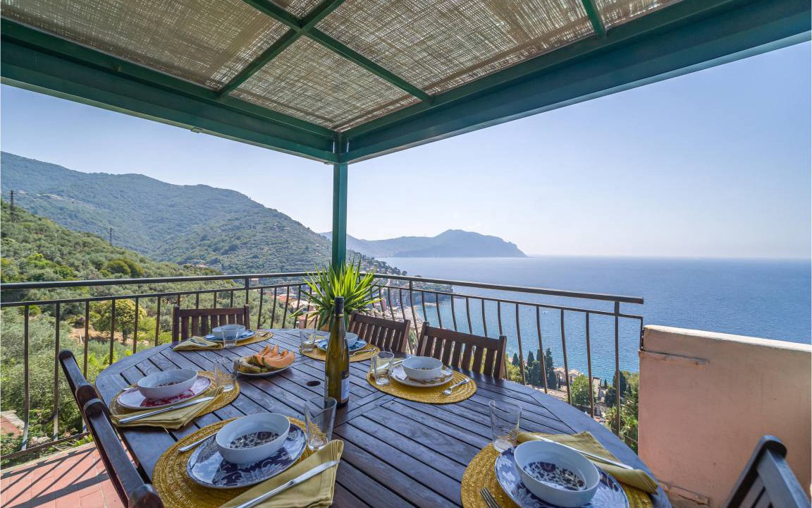 Pieve Ligure House | 100 m² Maisonette ∙ 3 bedrooms ∙ 8 guests