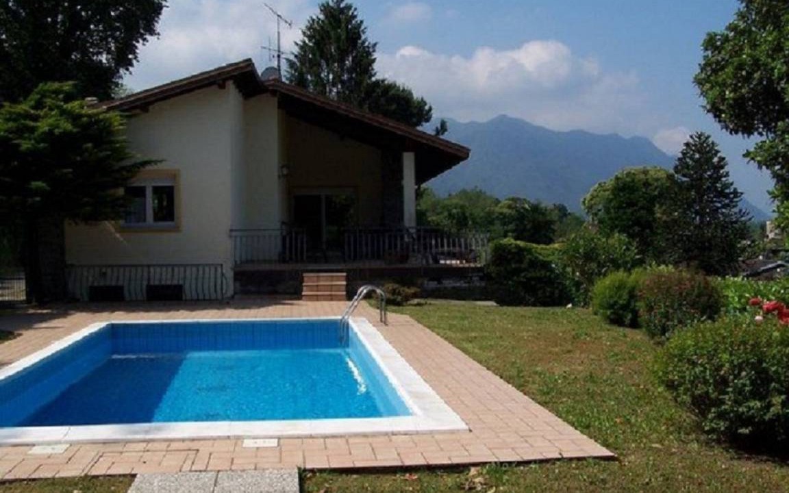 Brezzo di Bedero Villa | 100 m² Villa ∙ 2 bedrooms ∙ 4 guests