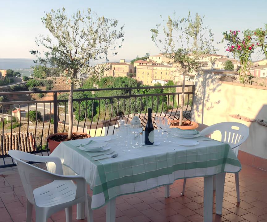 Rossano House | 110 m² House ∙ 2 bedrooms ∙ 4 guests