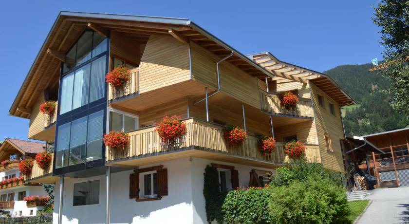 San Candido Apartment | 112 m² Apartment ∙ 3 bedrooms ∙ 8 guests