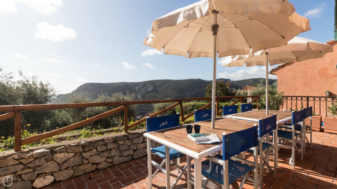 Finale Ligure Apartment | 120 m² Apartment ∙ 4 bedrooms ∙ 11 guests
