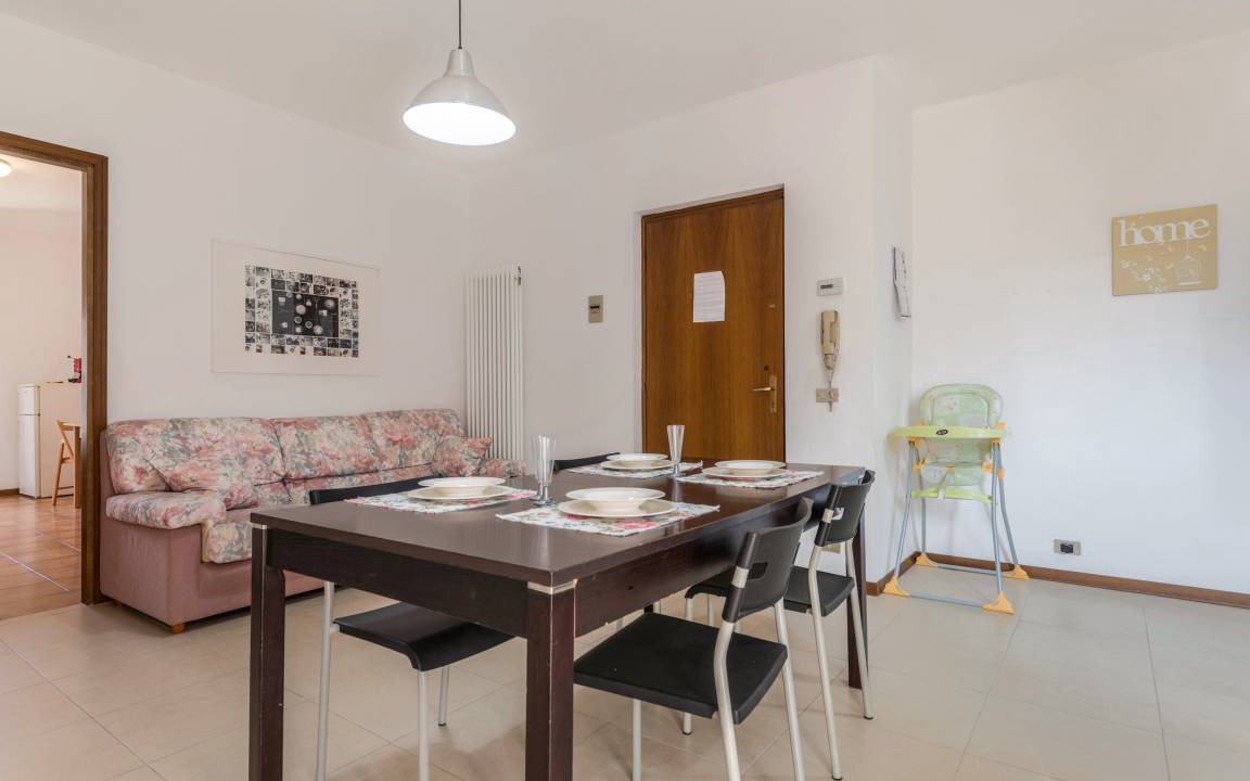 Bussolengo Apartment | 120 m² Apartment ∙ 4 bedrooms ∙ 10 guests