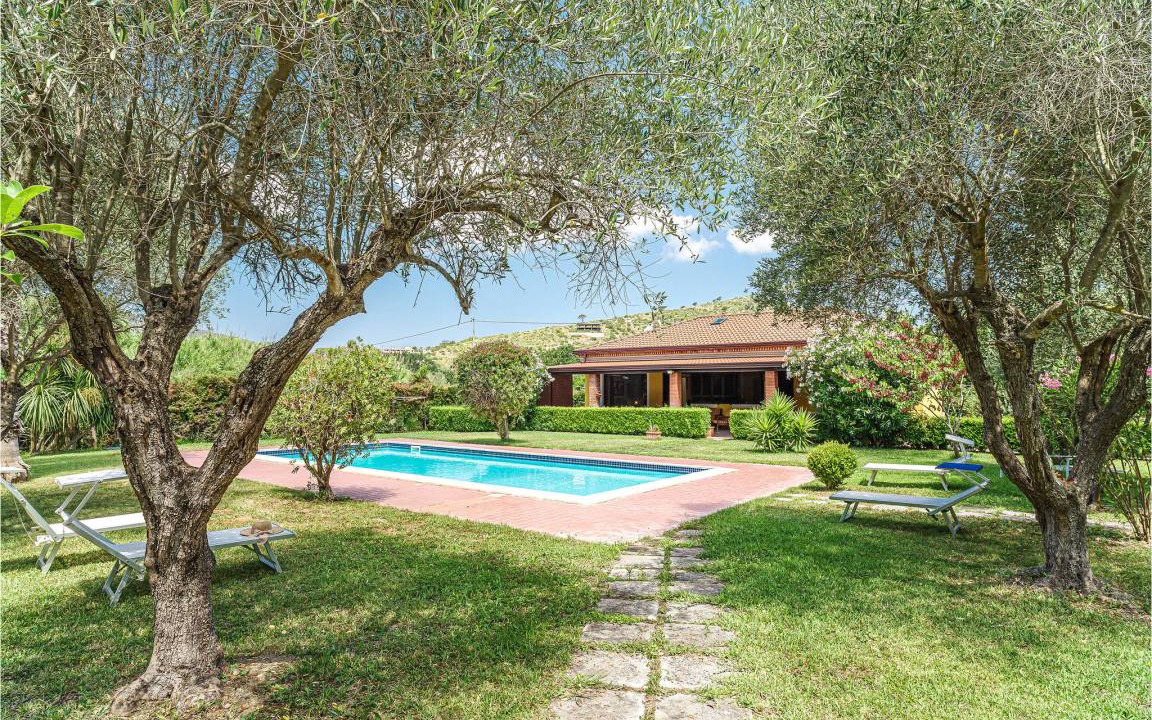 Montecorice House | 120 m² House ∙ 3 bedrooms ∙ 6 guests