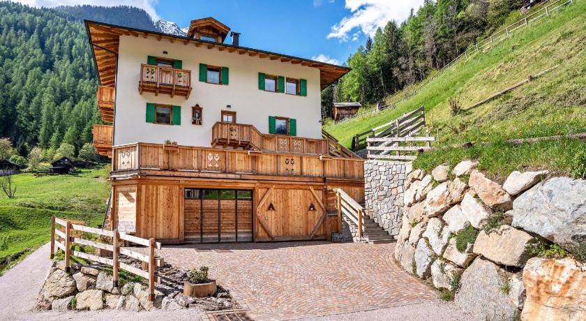 Rabbi House | 120 m² House ∙ 3 bedrooms ∙ 9 guests