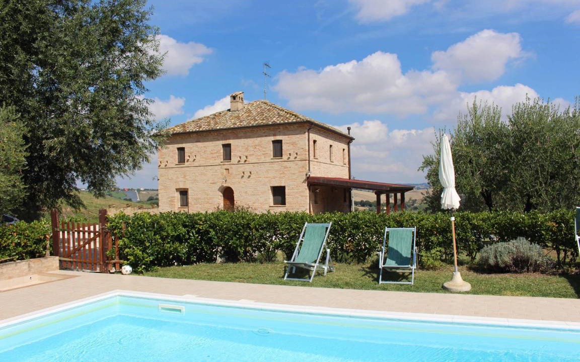 Corridonia House | 120 m² House ∙ 4 bedrooms ∙ 8 guests