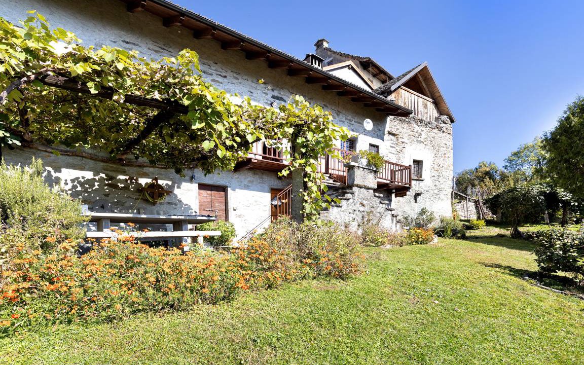 Crevoladossola House | 120 m² House ∙ 2 bedrooms ∙ 6 guests