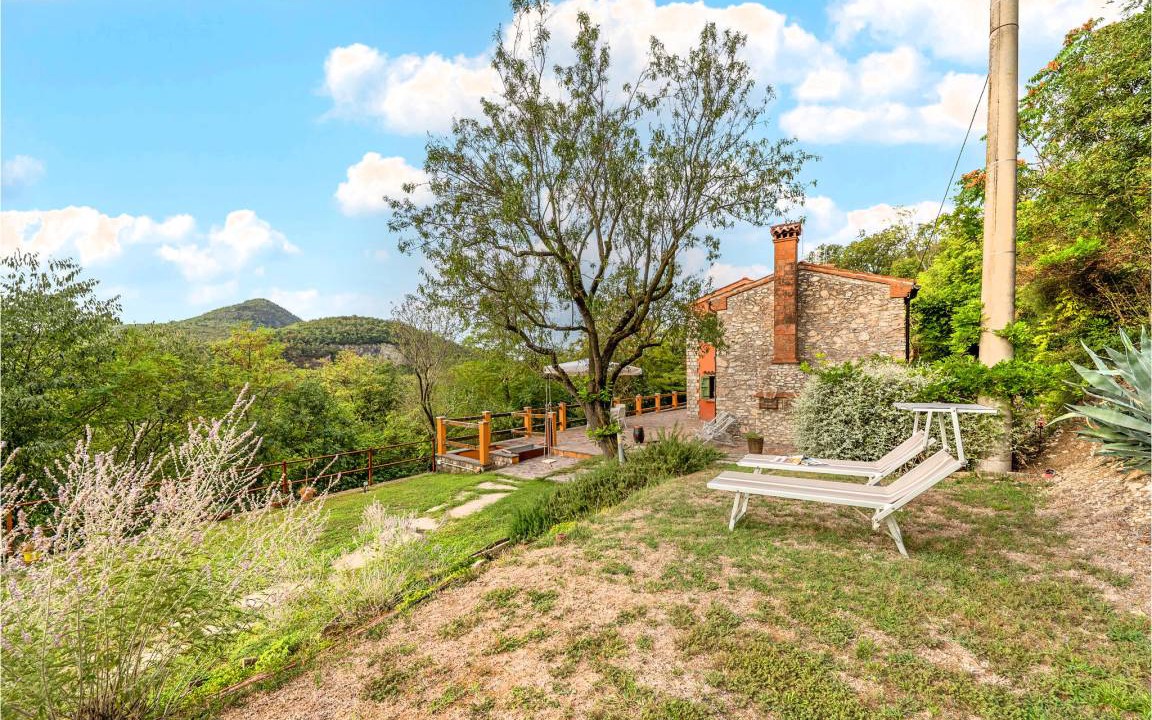 Valnogaredo House | 120 m² House ∙ 2 bedrooms ∙ 4 guests
