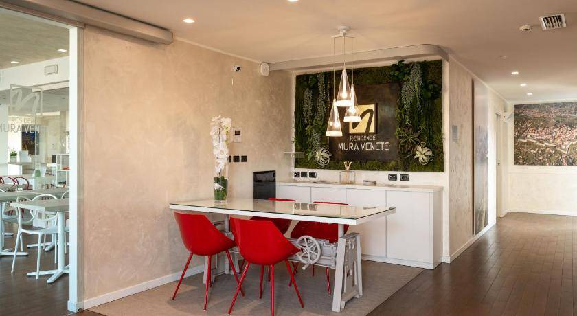 Ponte San Pietro Apartment | 120 m² Serviced apartment ∙ 3 bedrooms ∙ 6 guests