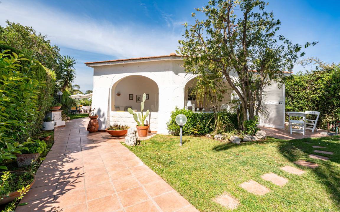 Rosa Marina Villa | 120 m² Villa ∙ 3 bedrooms ∙ 6 guests
