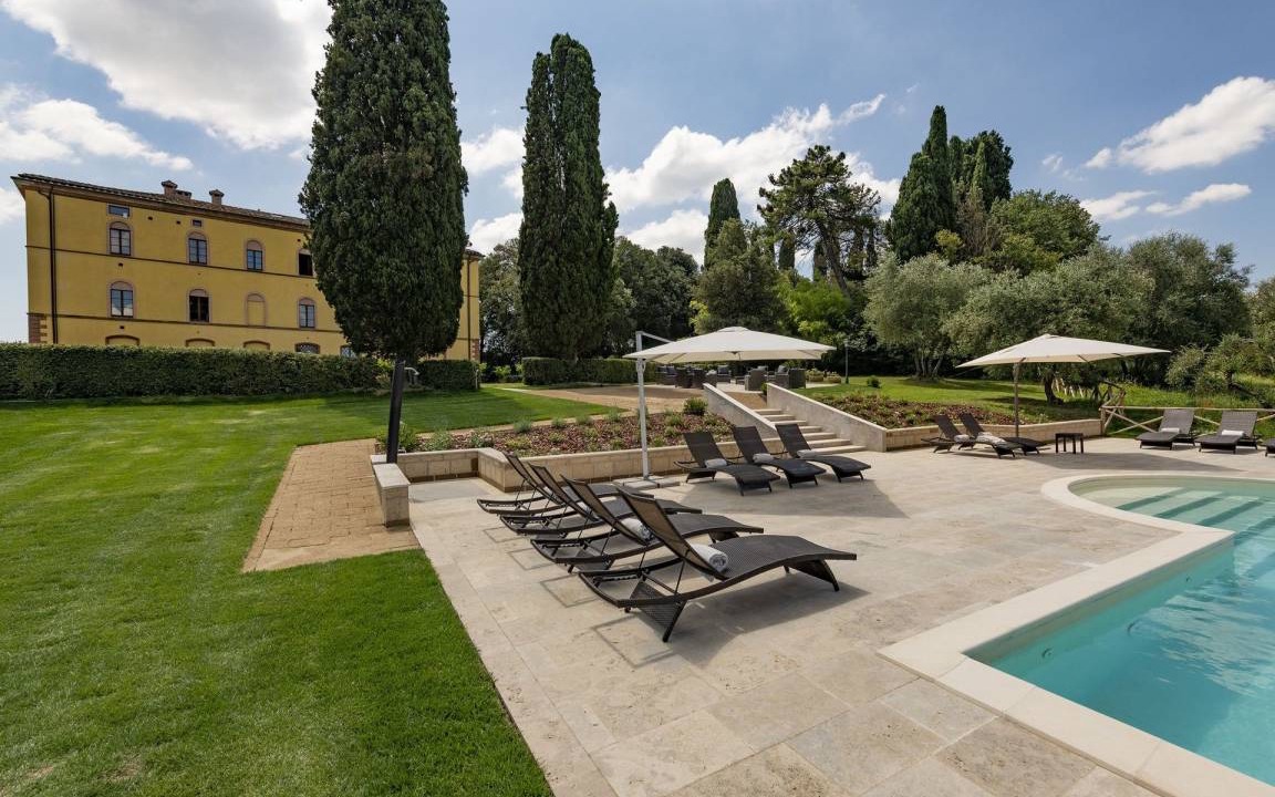 Torrita di Siena Villa | 1300 m² Villa ∙ 12 bedrooms ∙ 24 guests
