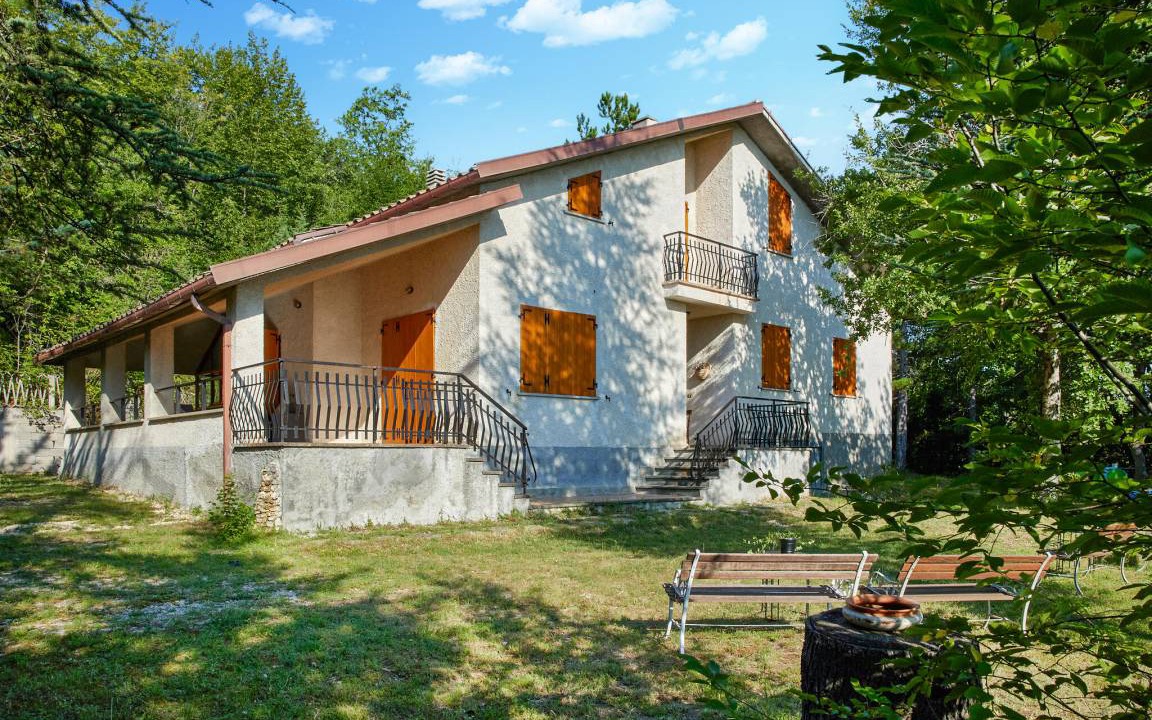 Civitella del Tronto House | 140 m² House ∙ 4 bedrooms ∙ 10 guests