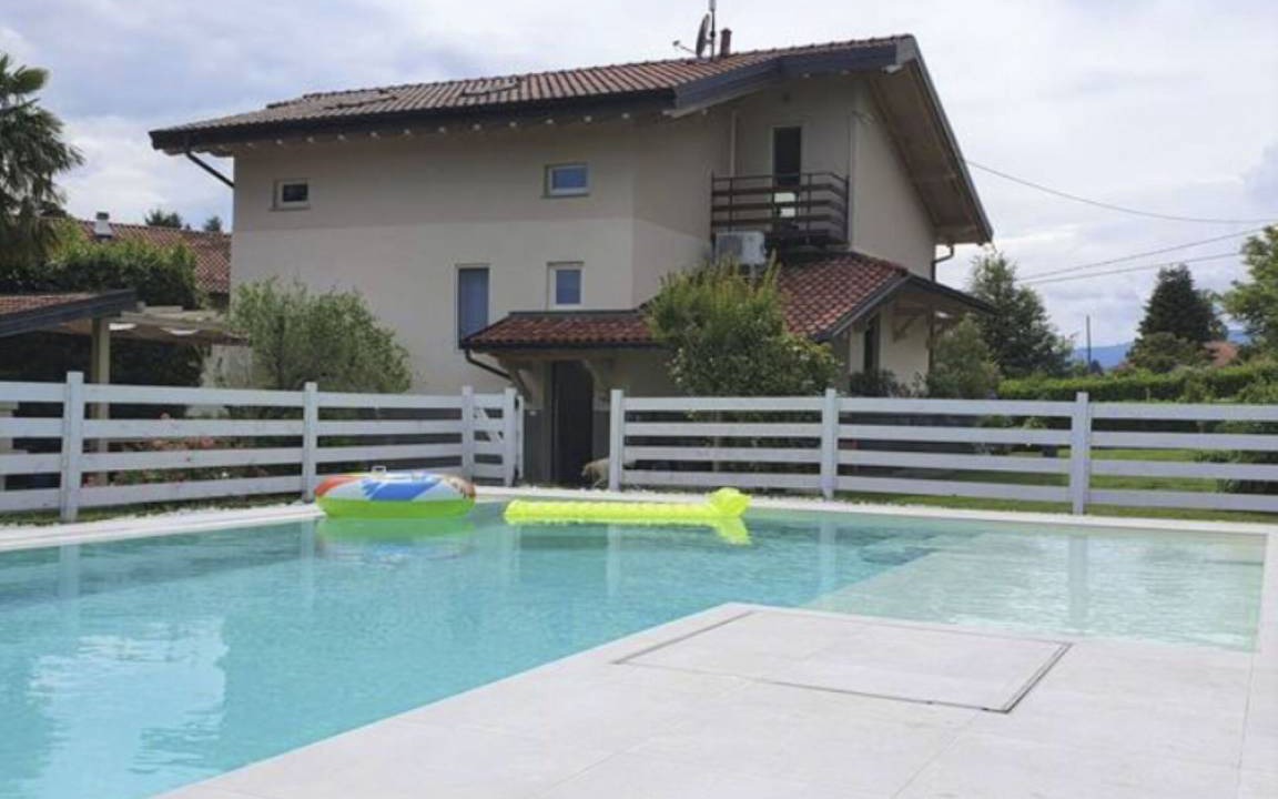 Besozzo Villa | 140 m² Villa ∙ 4 bedrooms ∙ 8 guests