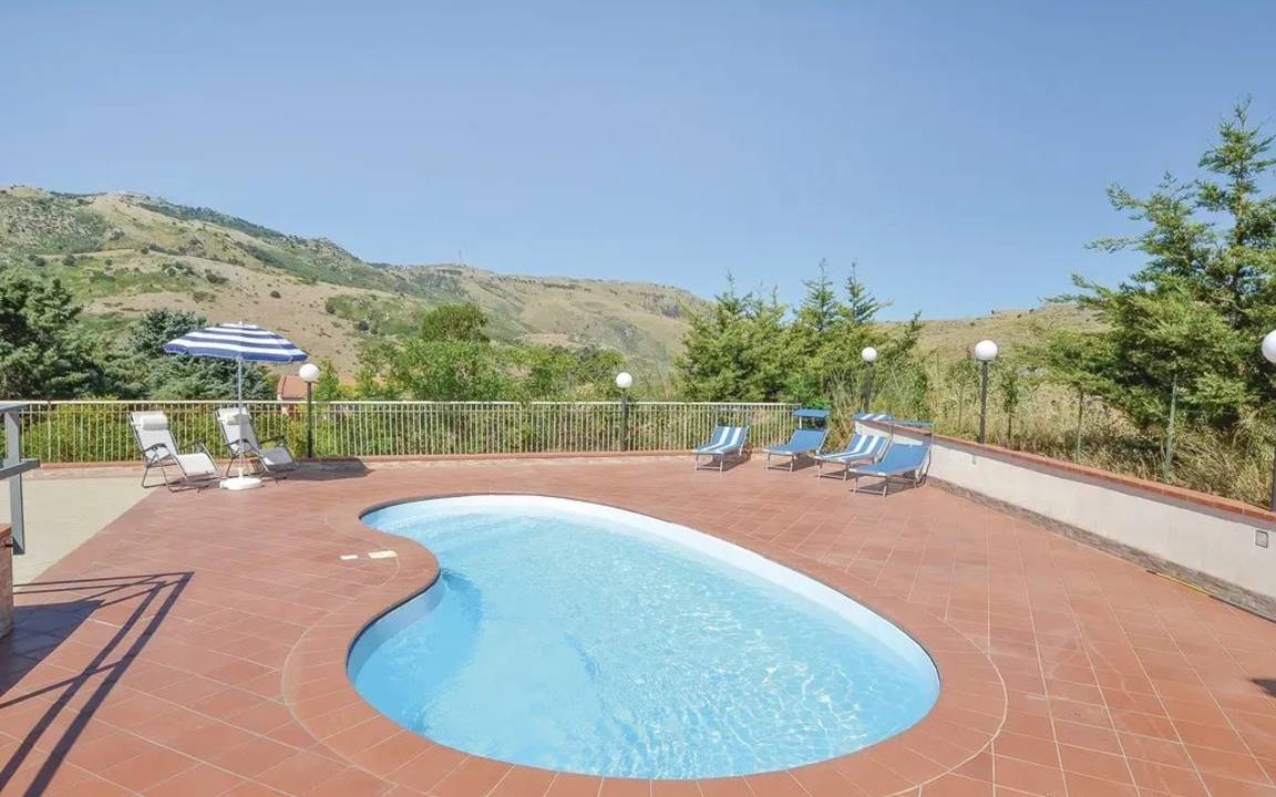 Monreale Villa | 150 m² Villa ∙ 5 bedrooms ∙ 10 guests