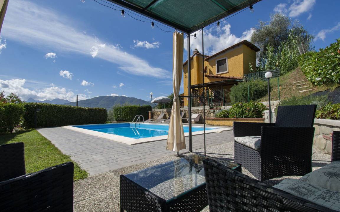 Villa Collemandina Villa | 150 m² Villa ∙ 4 bedrooms ∙ 7 guests