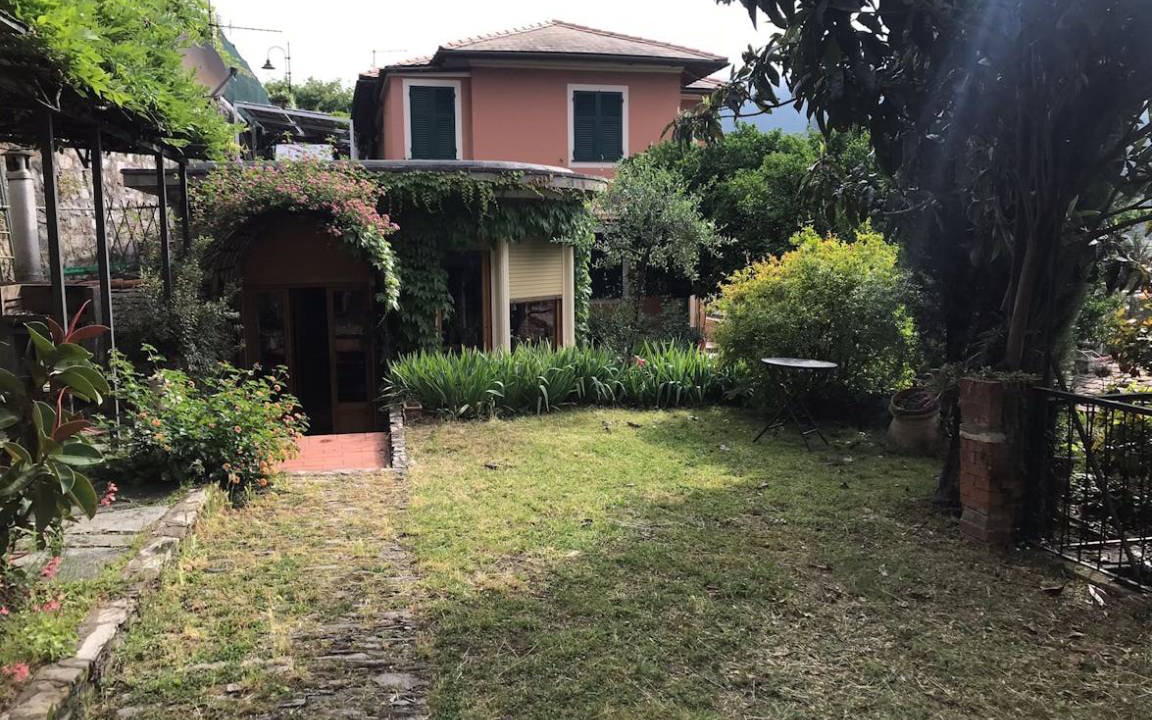 Recco House | 160 m² House ∙ 3 bedrooms ∙ 5 guests