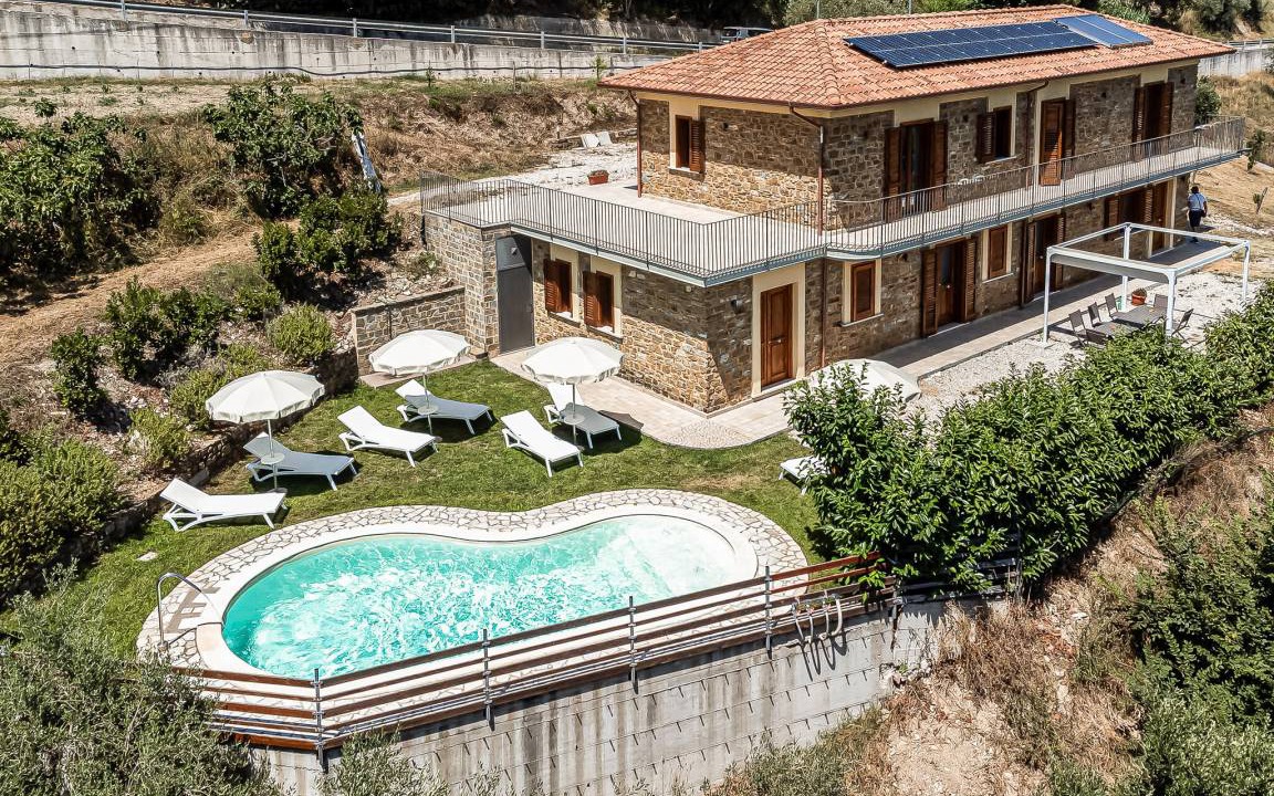 Rutino House | 160 m² House ∙ 4 bedrooms ∙ 8 guests