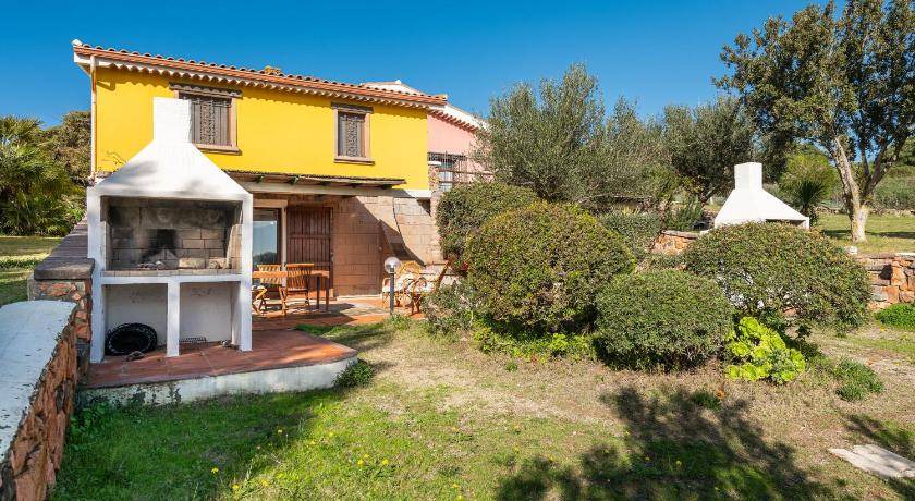 Sant'Antioco Villa | 160 m² Villa ∙ 8 bedrooms ∙ 15 guests