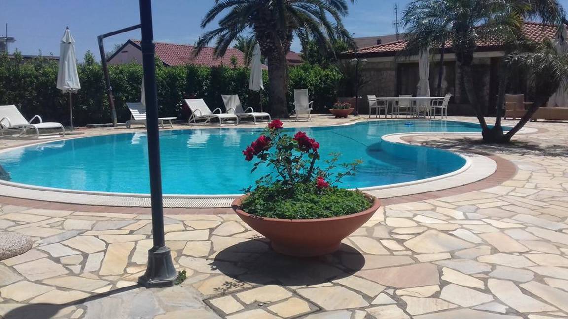 Eboli Apartment | 168 m² Apartment ∙ 2 bedrooms ∙ 5 guests