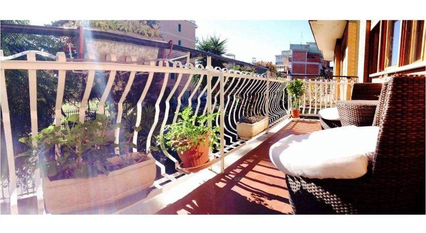 Quartiere XXIX Ponte Mammolo Bed & Breakfast | 18 m² Bed and breakfast ∙ 4 guests