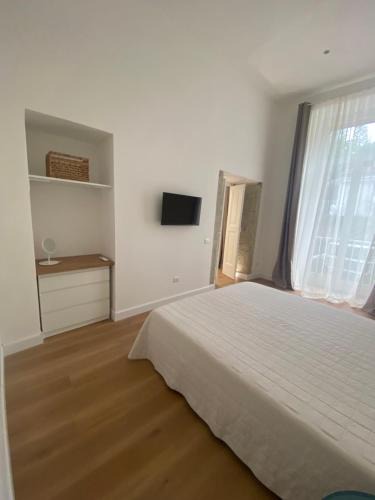 Vittorio Emanuele Apartment | 19 San Gennà