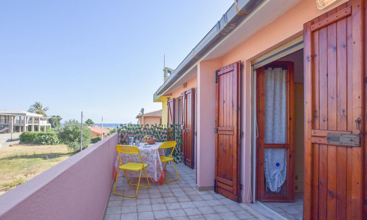 Solanas Apartment | 2 bedroom accommodation in Solanas