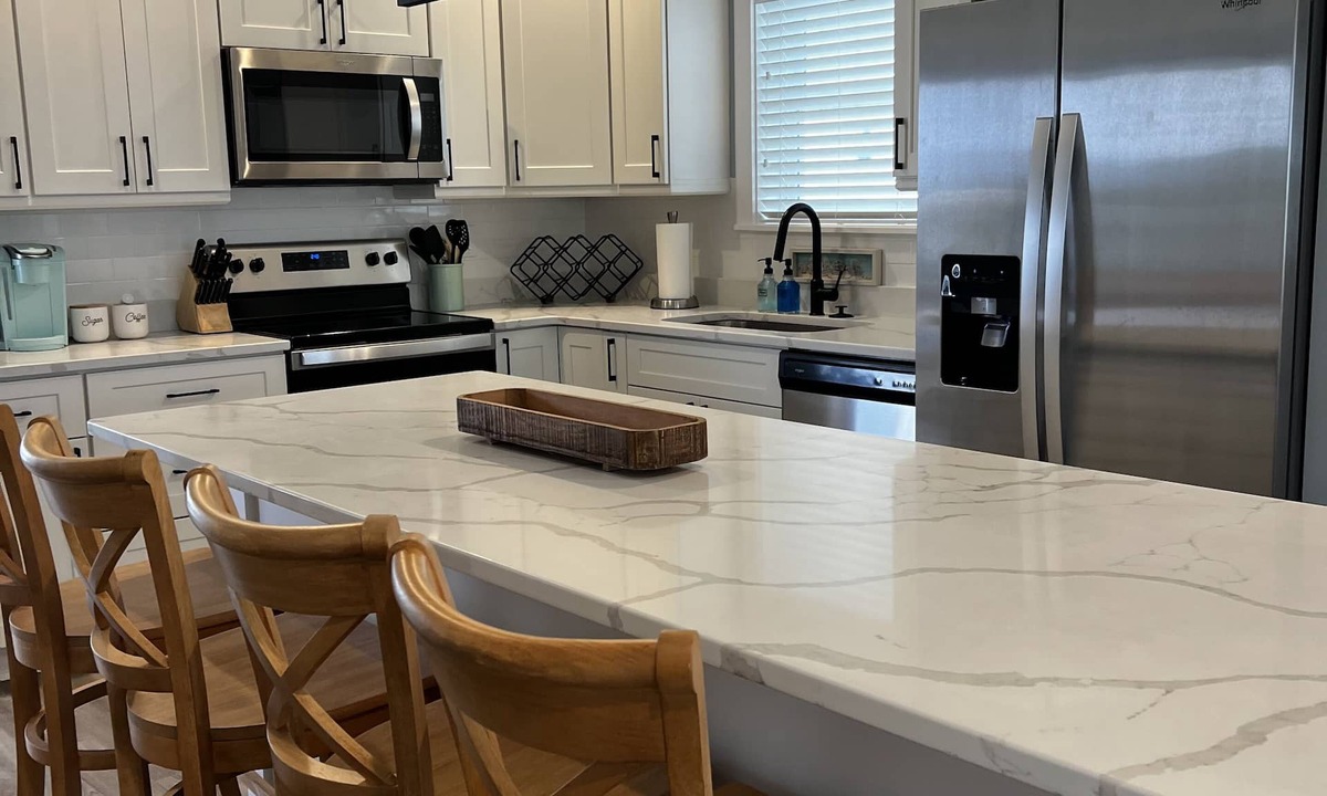 Corolla Light Condo | “2 Impulsive” Luxury Condo Steps from the beach in the Beach Club at Whalehead