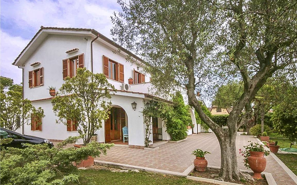 Tor San Lorenzo House | 200 m² House ∙ 5 bedrooms ∙ 9 guests