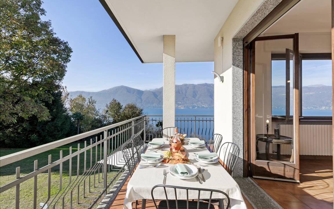 Porto Valtravaglia Villa | 200 m² Villa ∙ 4 bedrooms ∙ 10 guests