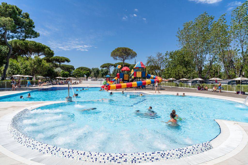 Lido Adriano House | 24 m² House ∙ 2 bedrooms ∙ 4 guests