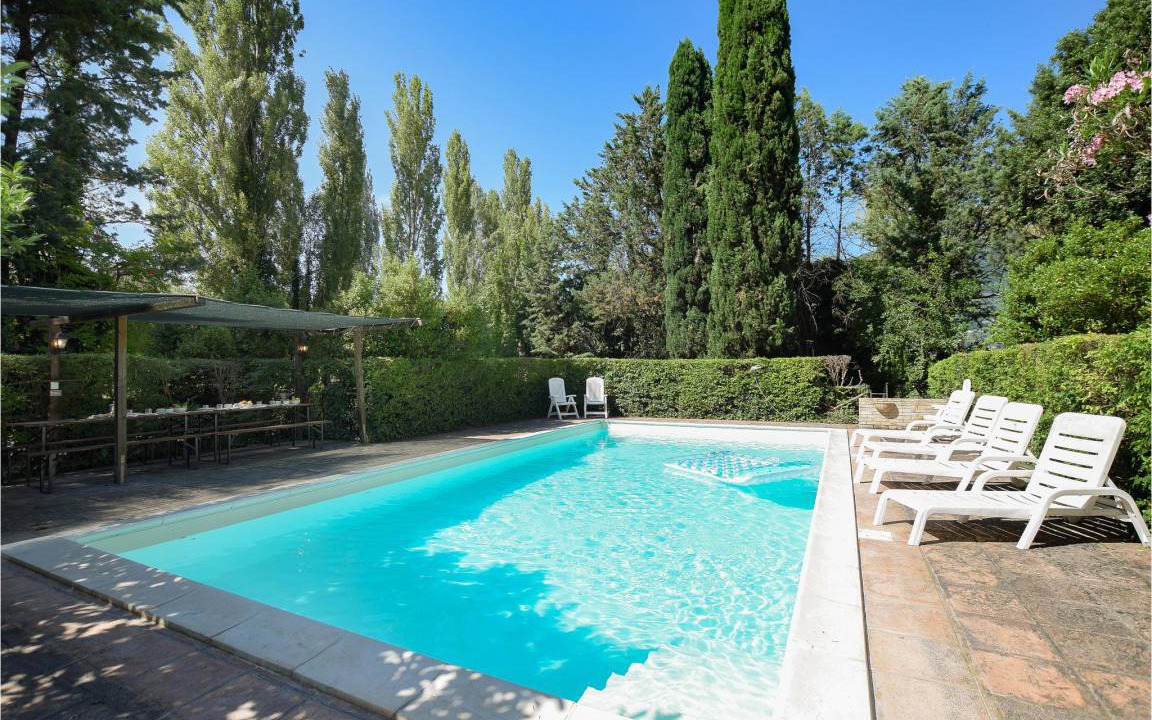 Casenuove House | 240 m² House ∙ 6 bedrooms ∙ 16 guests