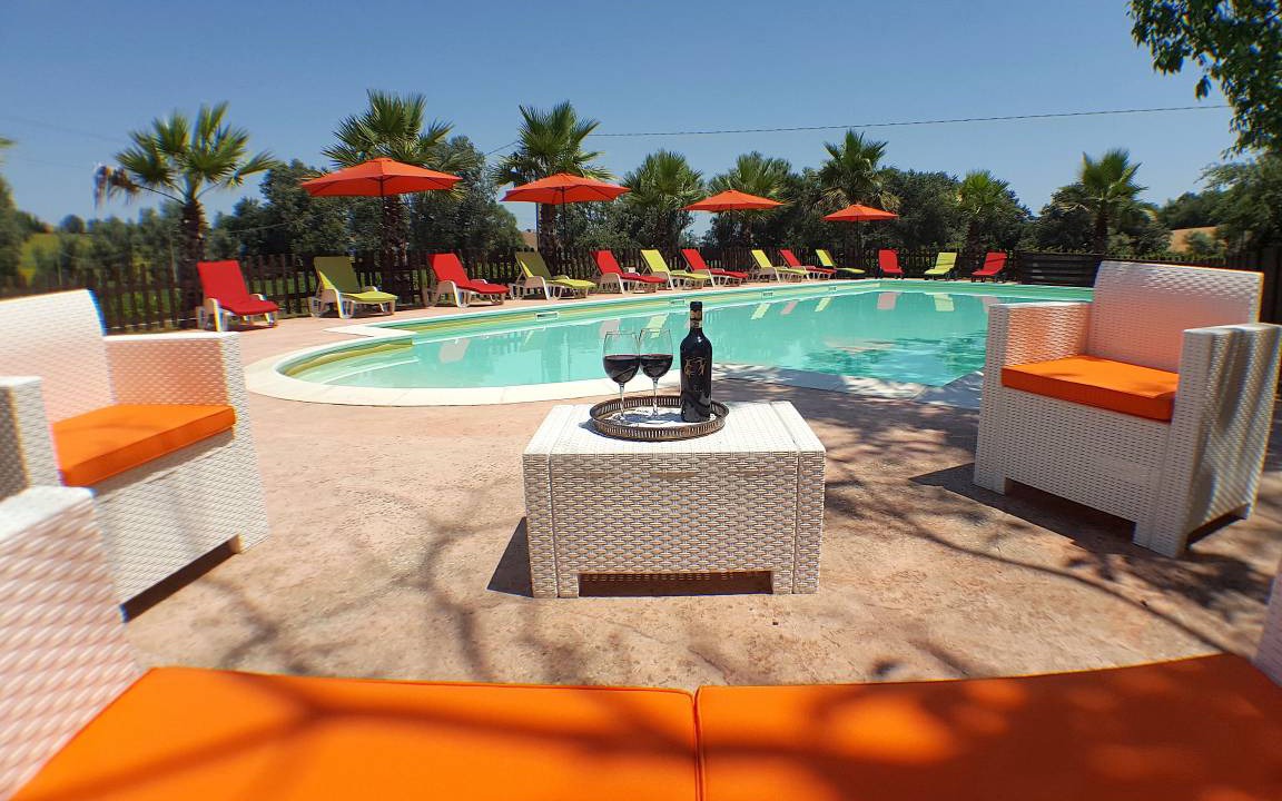 Monte San Giusto Villa | 240 m² Villa ∙ 5 bedrooms ∙ 18 guests
