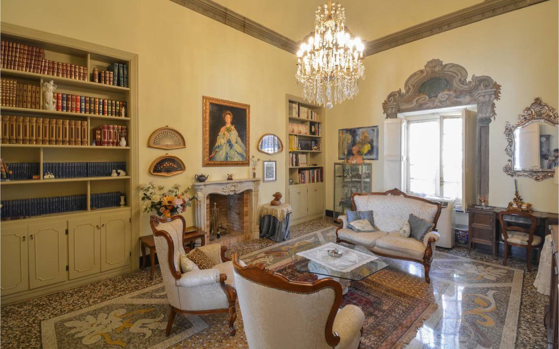 Sestri Ponente Apartment | 250 m² Apartment ∙ 3 bedrooms ∙ 8 guests