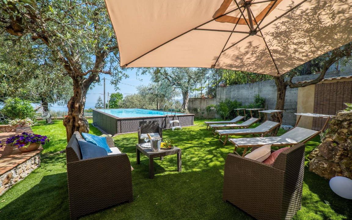 Carini House | 250 m² House ∙ 4 bedrooms ∙ 8 guests