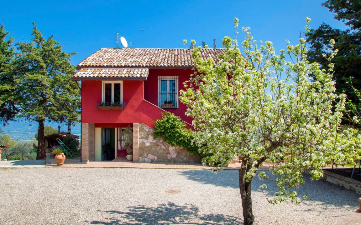 Cantalupo House | 250 m² House ∙ 5 bedrooms ∙ 13 guests