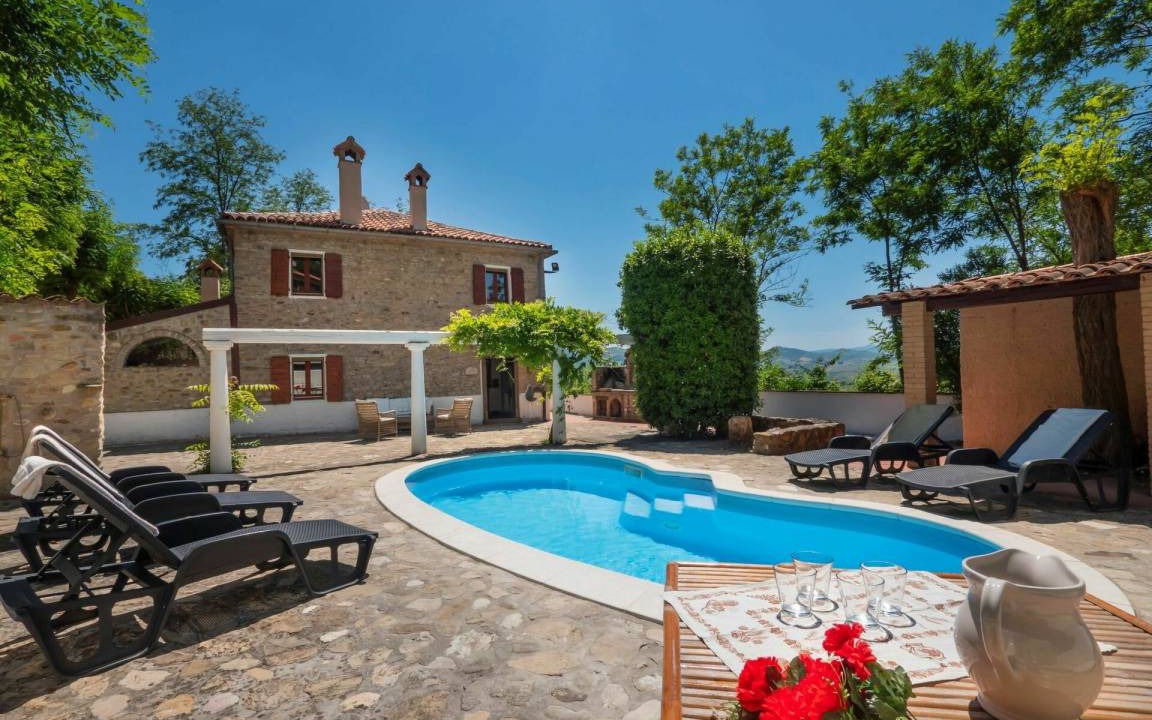 Gemmano Villa | 250 m² Villa ∙ 5 bedrooms ∙ 12 guests