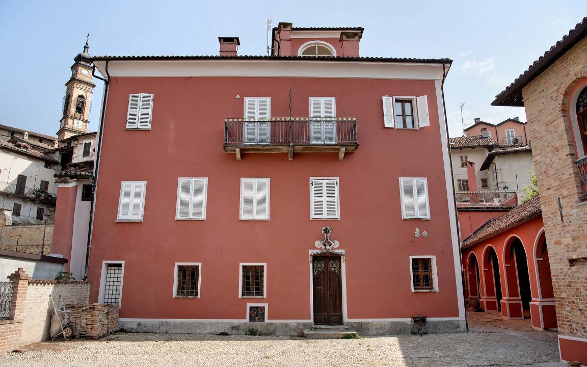Costigliole d'Asti House | 275 m² House ∙ 5 bedrooms ∙ 15 guests