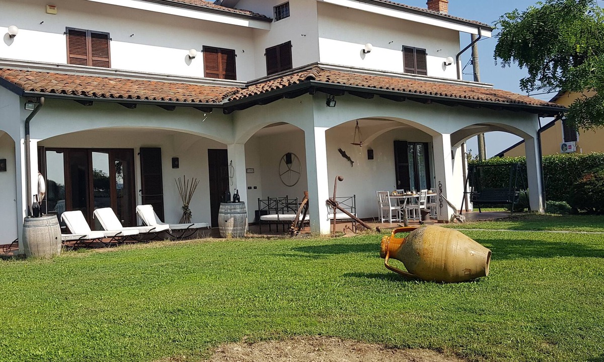 Tigliole Villa | 3 Bedroom Villa in Tigliole