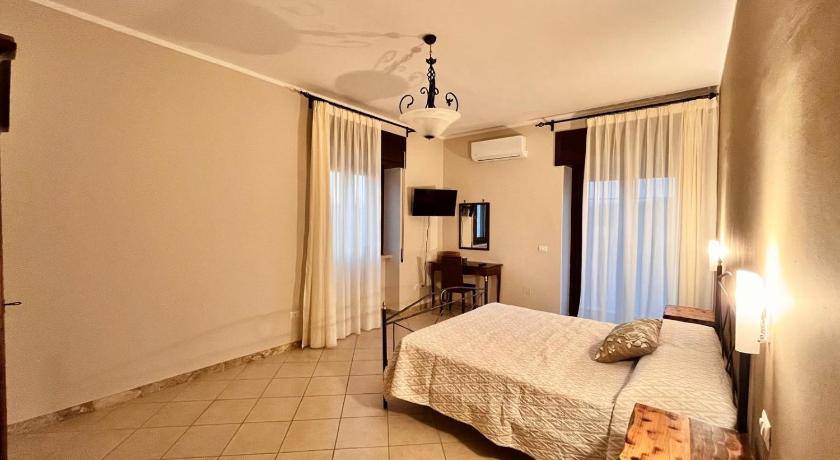 Roccadaspide Bed & Breakfast | 30 m² Bed and breakfast ∙ 4 guests
