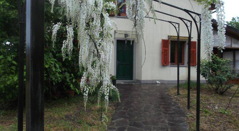 Villafranca in Lunigiana Bed & Breakfast | 30 m² Bed and breakfast ∙ 4 guests