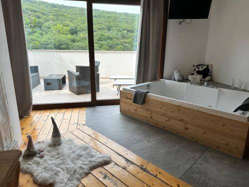 San Giovanni-Chiadino-Rozzol Bed & Breakfast | 30 m² Bed and breakfast ∙ 3 guests