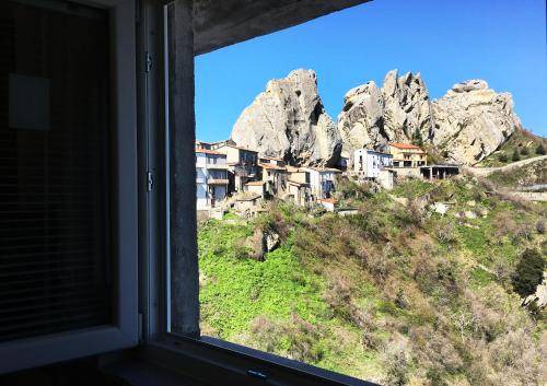 Pietrapertosa Bed & Breakfast | 30 m² Bed and breakfast ∙ 4 guests