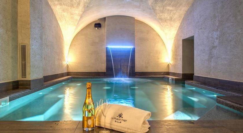 Monti Hotel | 30 m² Hotel ∙ 127 guests