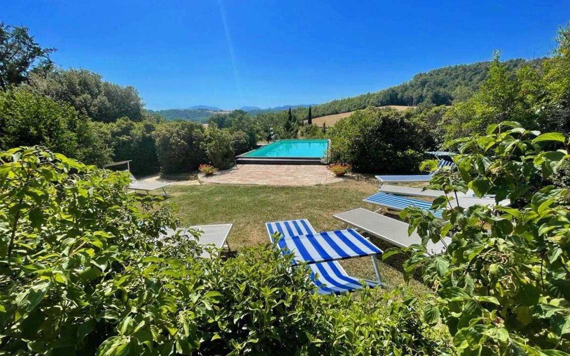 San Brizio Villa | 300 m² Villa ∙ 4 bedrooms ∙ 8 guests