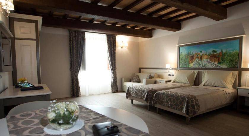 Vairano Patenora Hotel | 32 m² Hotel ∙ 3 guests