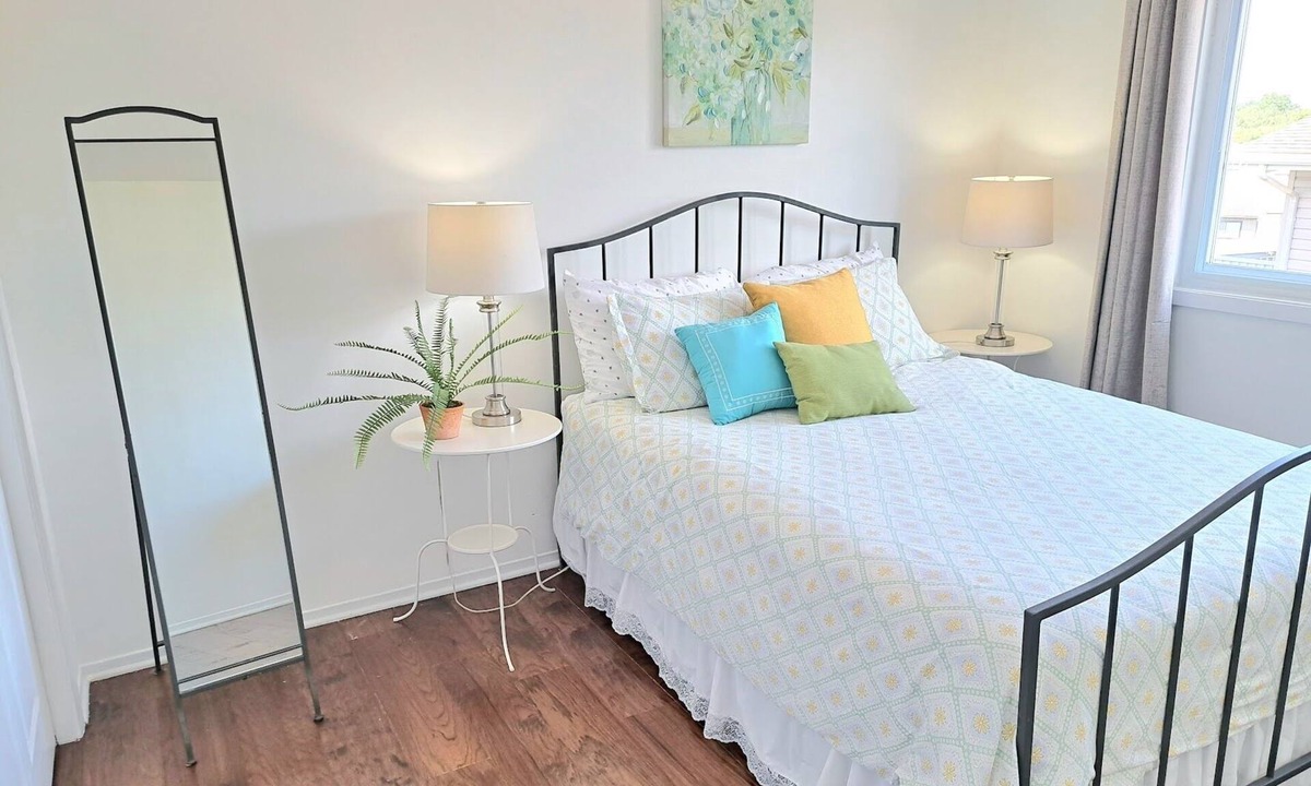 Roselle Apartment | 32+ Night Stay 2BR Condo Walk to Train