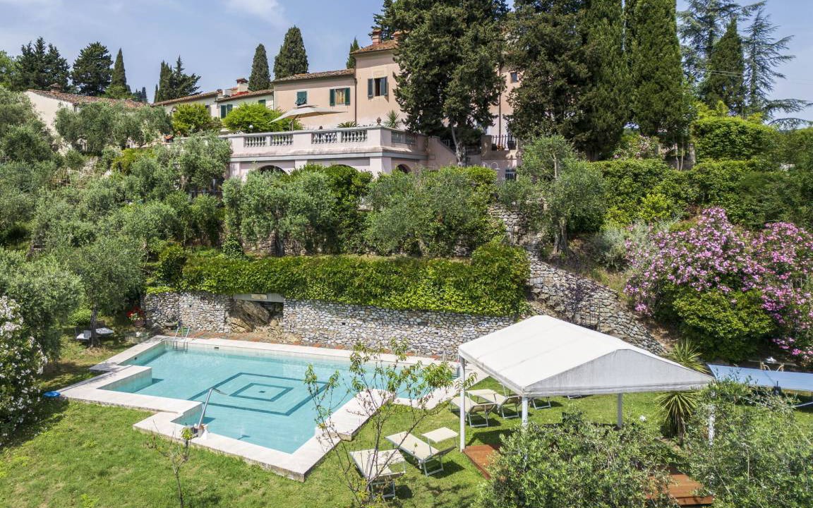 Pistoia Villa | 331 m² Villa ∙ 4 bedrooms ∙ 8 guests