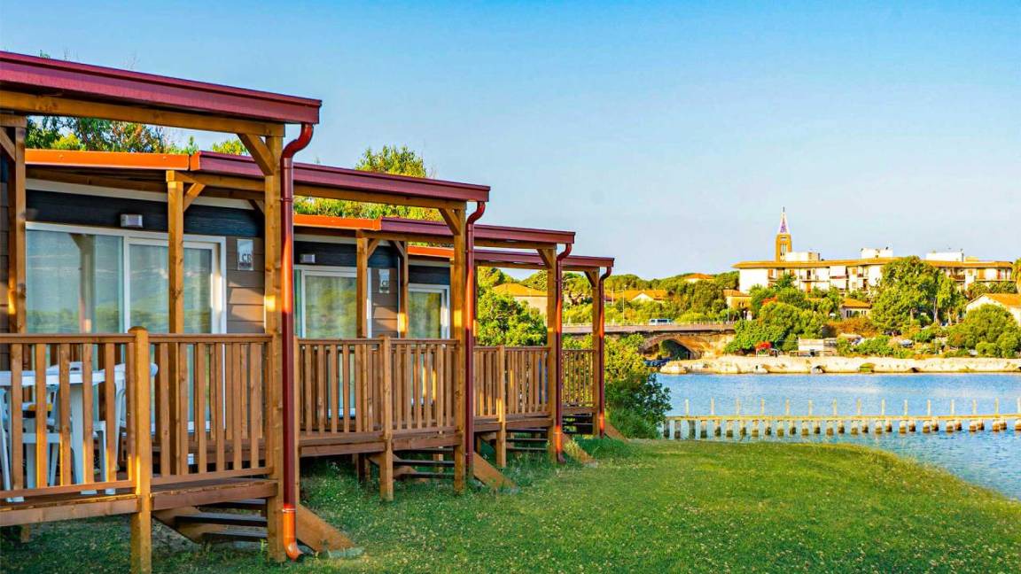 Fertilia House | 34 m² Bungalow ∙ 3 bedrooms ∙ 6 guests